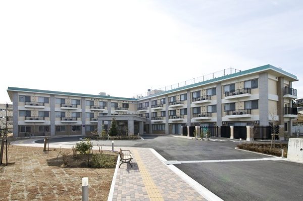 【ライクケア　この人いいね！】～フェリエ ドゥ横浜鴨居　営繕係　馬場孝、渡部千俊、川崎正男～