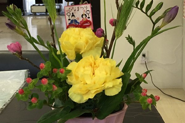 【サンライズ・ヴィラさがみ野】～おしゃべりに花が咲くフラワーアレンジメント～