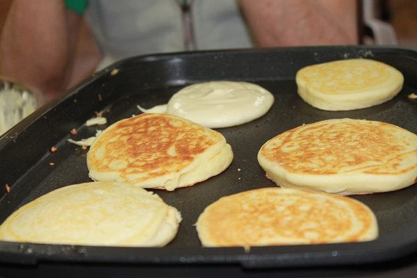 【フェリエ ドゥ鵠沼海岸】～ホットケーキ作りは、ほっとけーない～