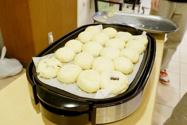 【フェリエ ドゥ横浜鴨居】～あんまん作り～