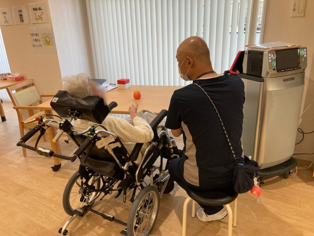 言語聴覚士による嚥下訓練