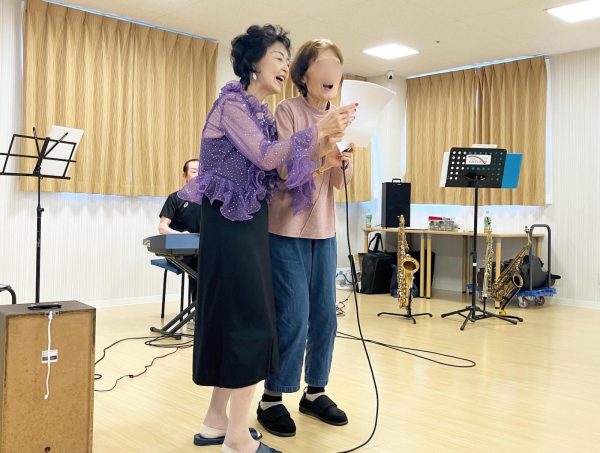 【サンライズ・ヴィラ春日部東】 〜🎤ボランティアコンサート🎹🎷〜