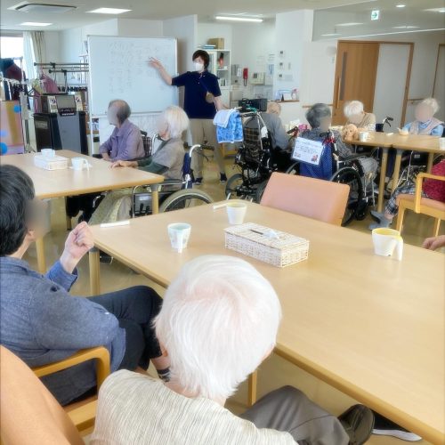 【サンライズ・ヴィラ春日部】～集団体操とパタカラ体操🎤～