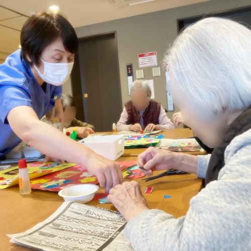 【フェリエ ドゥ 磯子】～集団体操と創作レク～