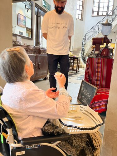 【フェリエ ドゥ 鵠沼海岸】～春のお茶会とお買い物レクリエーション～